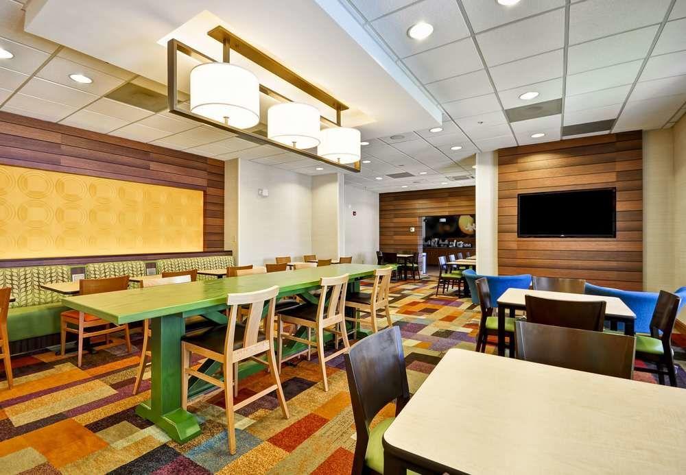 Fairfield Inn & Suites By Marriott Atlanta Vinings/Galleria Smyrna Exterior foto