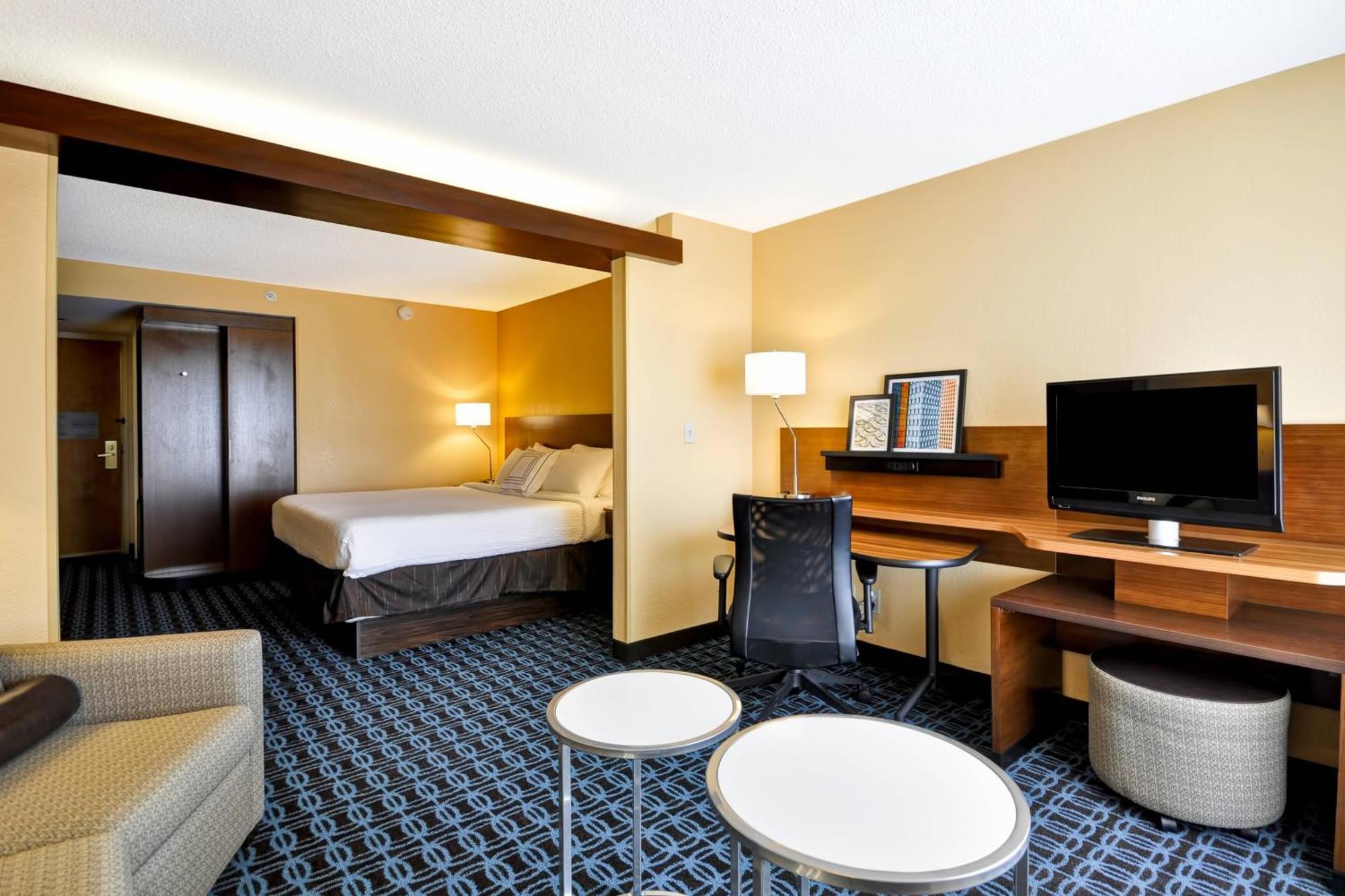 Fairfield Inn & Suites By Marriott Atlanta Vinings/Galleria Smyrna Exterior foto