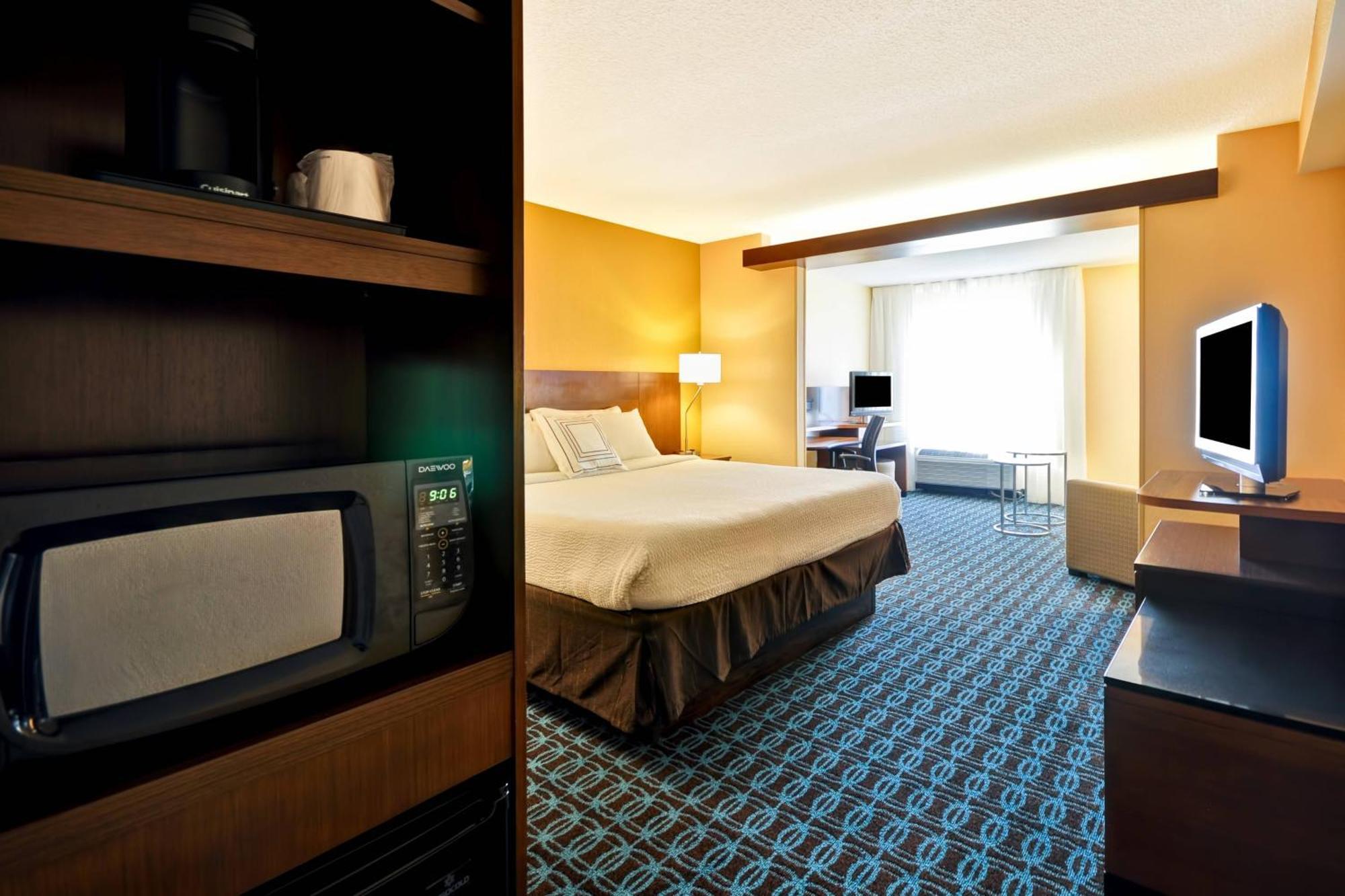 Fairfield Inn & Suites By Marriott Atlanta Vinings/Galleria Smyrna Exterior foto